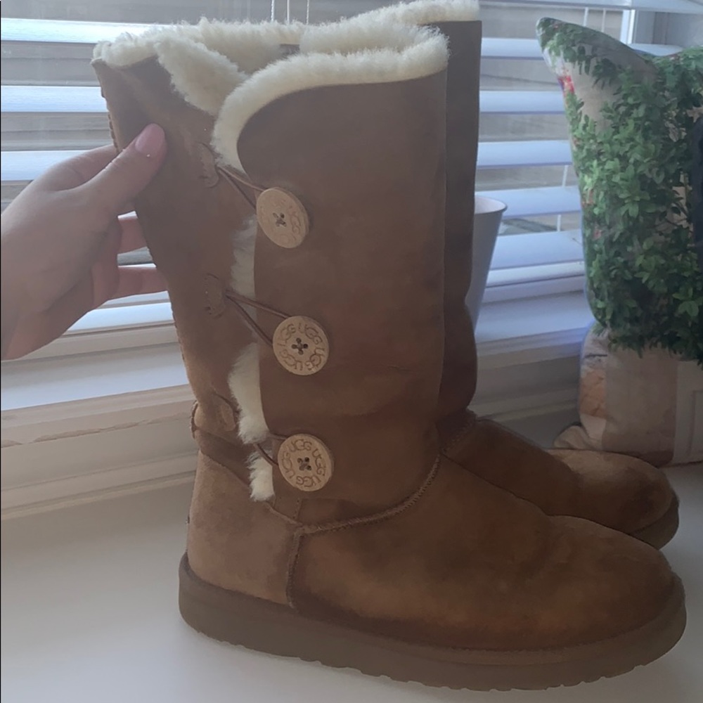 Ugg Australia Bailey Button Triplet Boot
